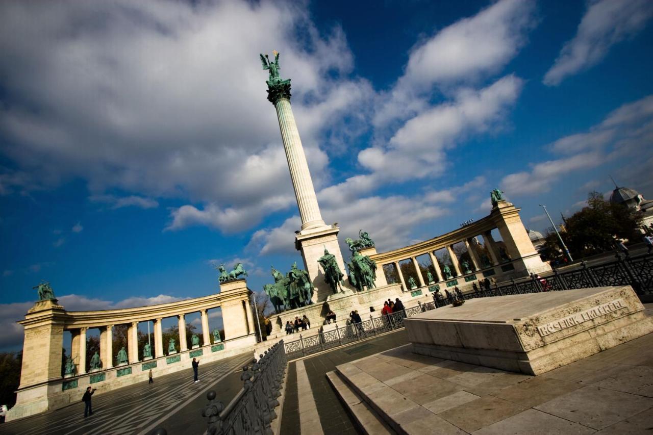 Little Americas Westend Mall Apartments Budapest Exteriör bild